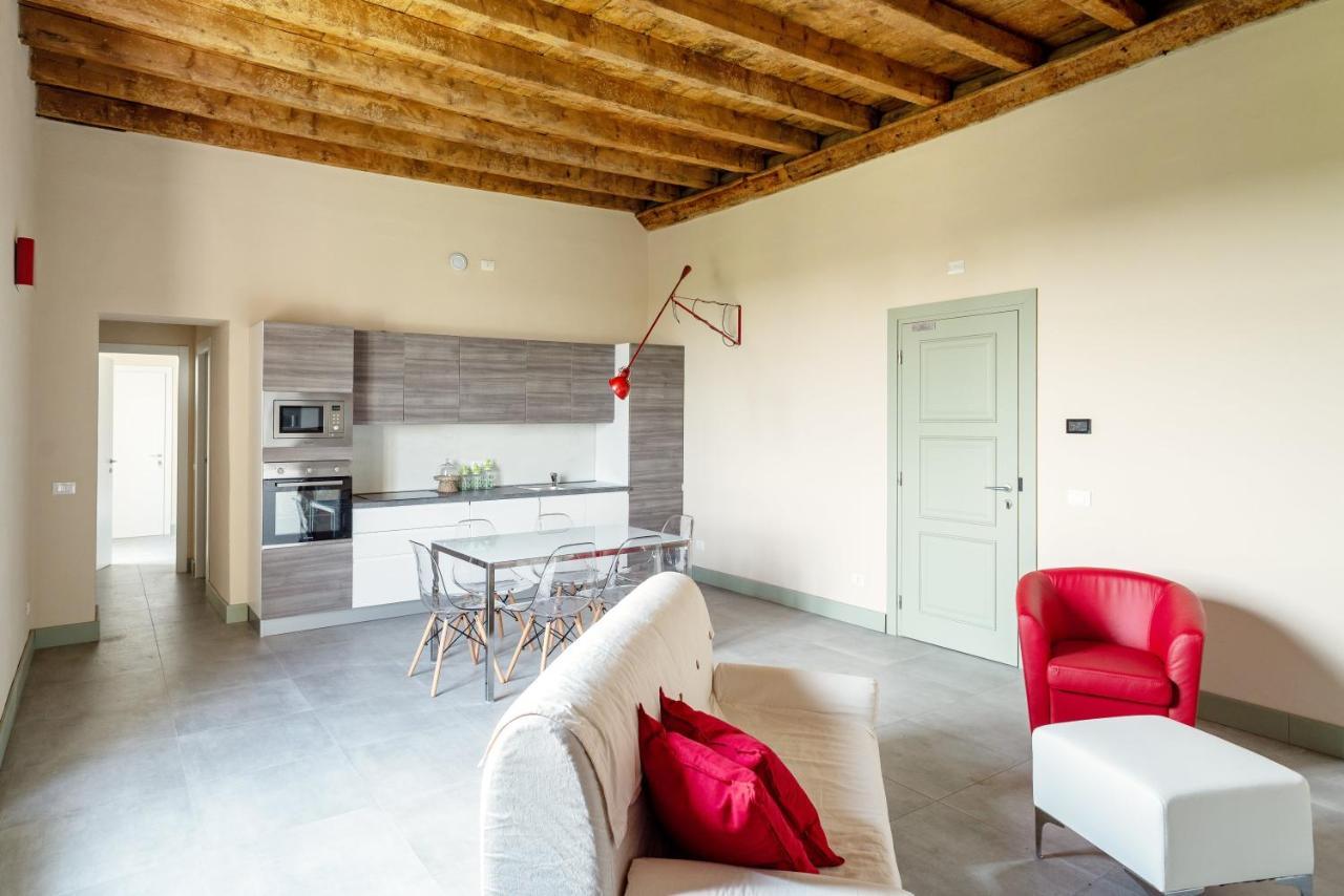 B&B Dimora De Roteris Dalmine Exteriör bild
